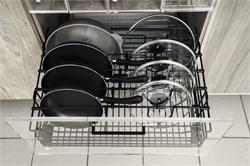 Корзина выкатная ГТВ для хранения сковородок и крышек в нижнюю базу 600 с направляющими (Черный) 15.30.03.4.1.1 - фото 63924