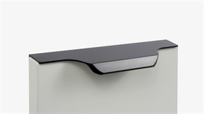 RT111BL.1/96/150 Мебельная ручка TERA RT111BL.1/96/150